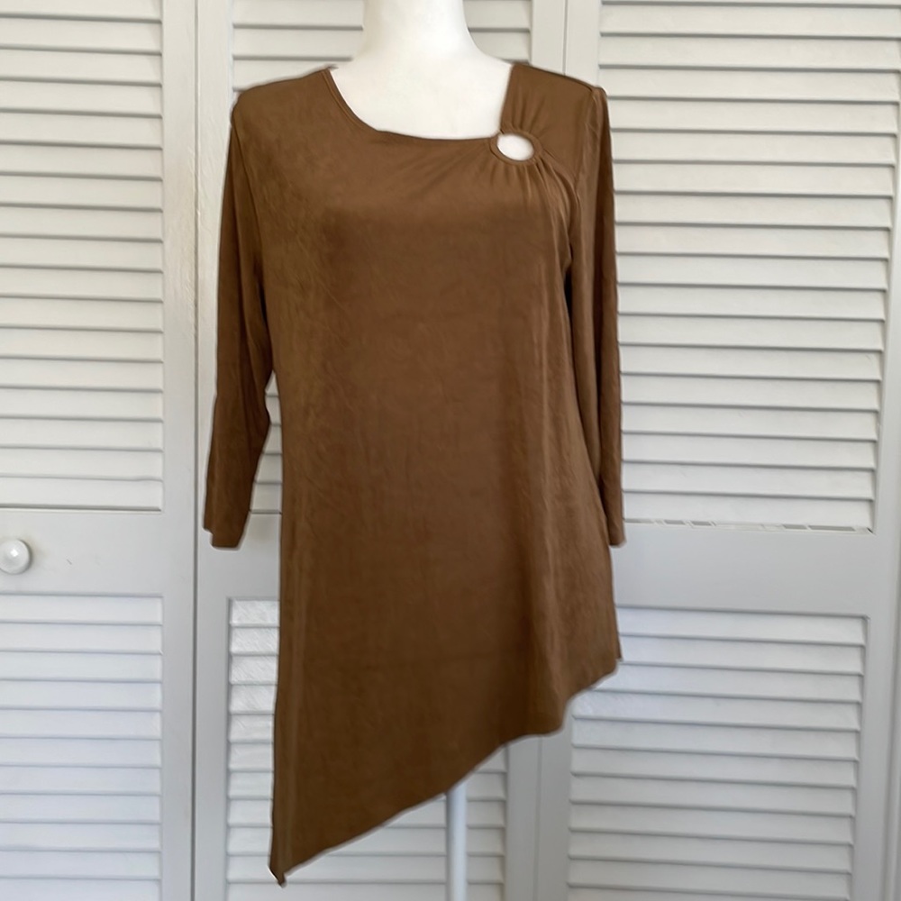 Chico’s Travelers top